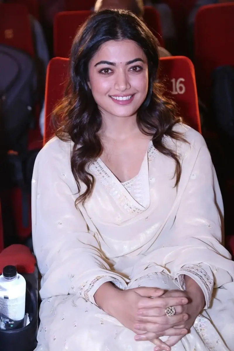 TELUGU ACTRESS RASHMIKA MANDANNA AT BABY MOVIE LAUNCH 4